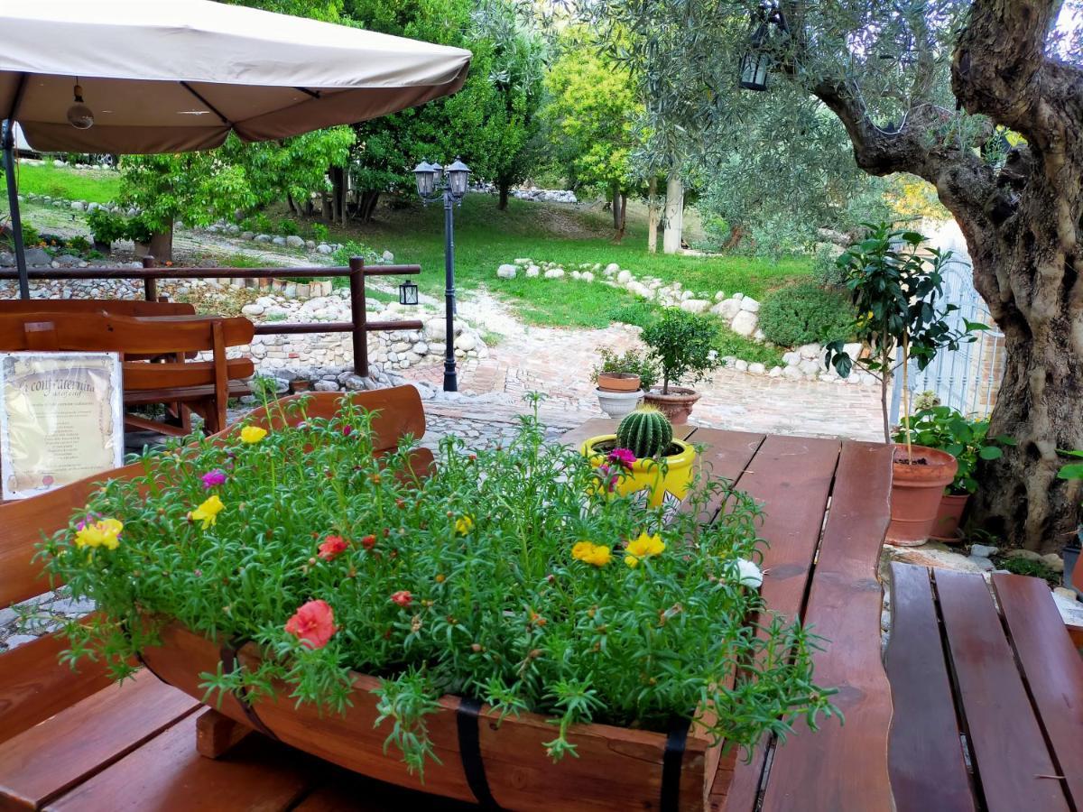 Bed and Breakfast Casale Del Sole Cepagatti Экстерьер фото