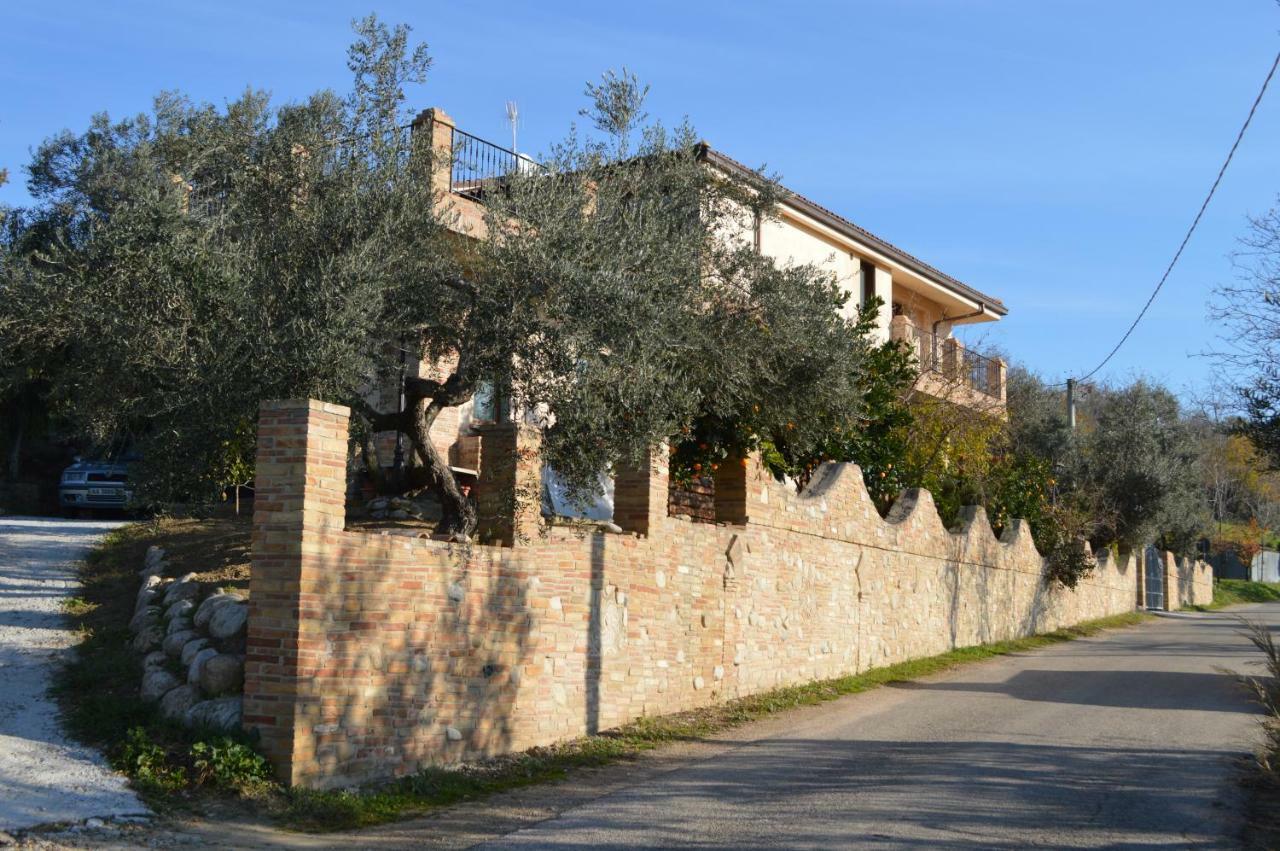 Bed and Breakfast Casale Del Sole Cepagatti Экстерьер фото