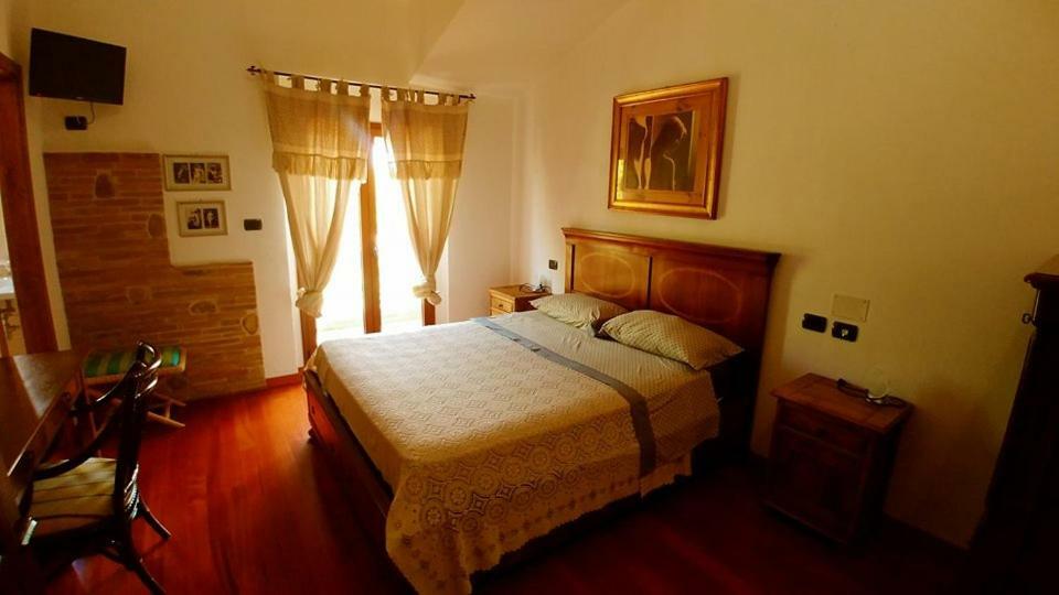 Bed and Breakfast Casale Del Sole Cepagatti Экстерьер фото